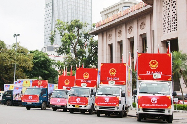 Hà Nội: Tuyên truyền lưu động về bầu cử và văn hóa ứng xử