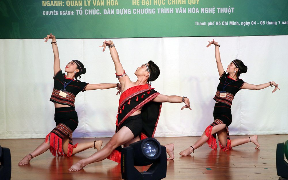 Kỳ thi năng khiếu Trường ĐH Văn hóa TP.HCM: Đa sắc màu, đậm chất vùng miền