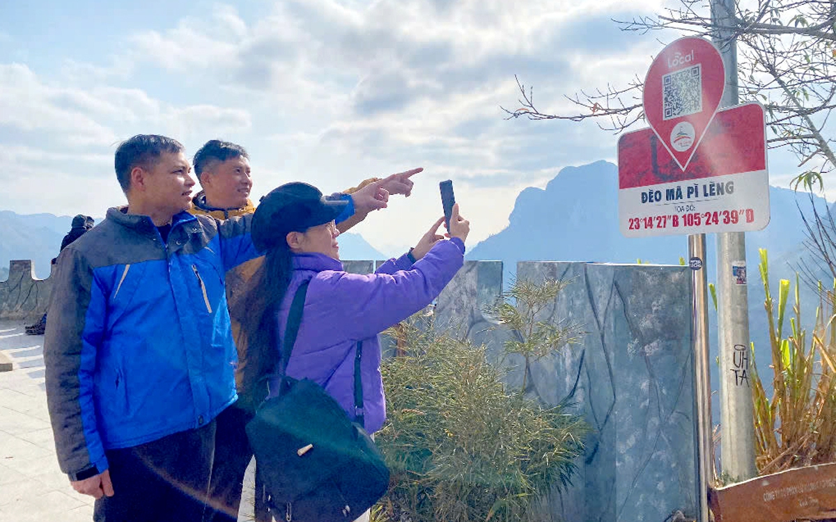 Hà Giang: Ứng dụng công nghệ phát triển du lịch theo Nghị quyết 57 của Bộ Chính trị
