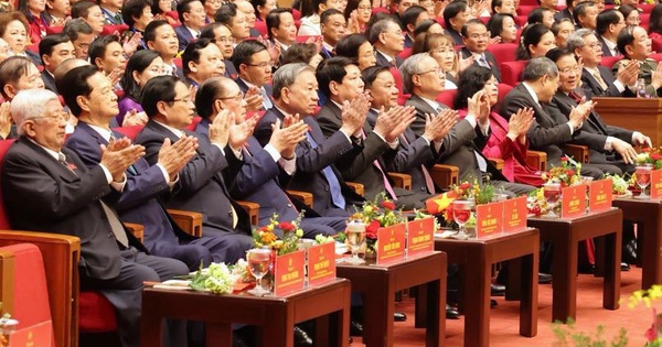 Khai mạc Đại hội Thi đua yêu nước toàn quốc lần thứ XI 