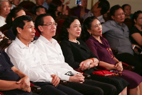 “Mùa Xuân trên TP Hồ Chí Minh” chinh phục cảm xúc của khán giả Thủ đô