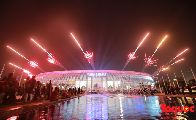 Lễ bế mạc SEA Games 29 rực rỡ và đầy màu sắc