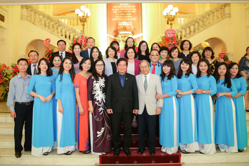 Nhà Hát Lớn Hà Nội đón nhận Huân chương lao động hạng Nhất
