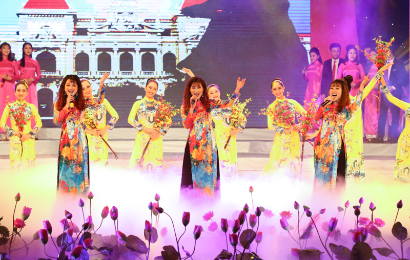 Ấm áp, xúc động Vang mãi giai điệu Tổ Quốc 2018