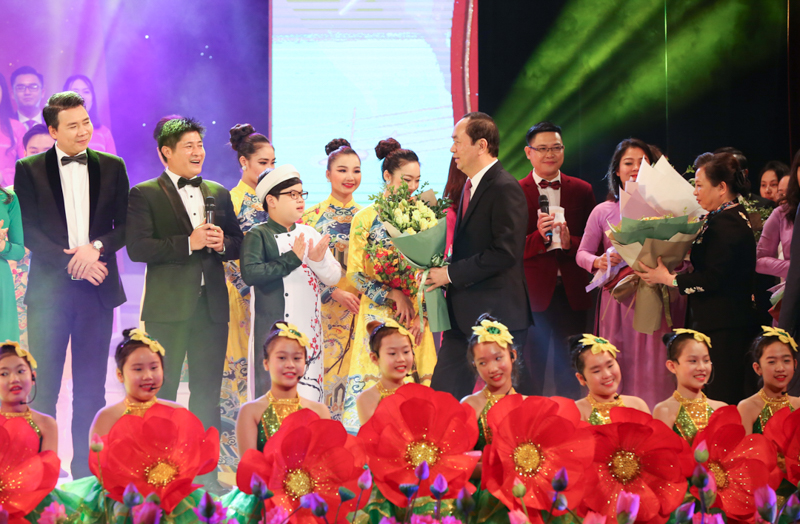 Ấm áp, xúc động Vang mãi giai điệu Tổ Quốc 2018
