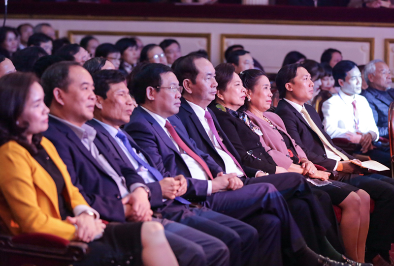 Ấm áp, xúc động Vang mãi giai điệu Tổ Quốc 2018