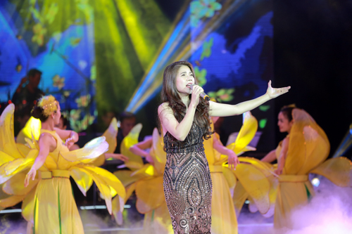 Thủ tướng Nguyễn Xuân Phúc dự Chương trình nghệ thuật “Cho dù có đi nơi đâu”