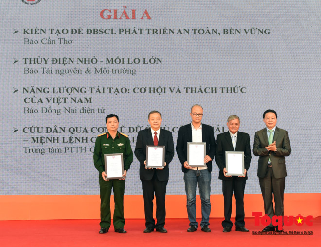 Bế mạc Hội báo toàn quốc 2018: Khẳng định sự thay đổi mạnh mẽ của báo chí Việt Nam