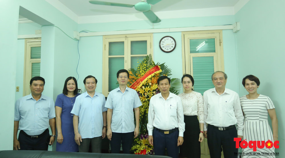 Bộ trưởng Bộ VHTTDL Nguyễn Ngọc Thiện chúc mừng các cơ quan báo chí nhân dịp 21/6