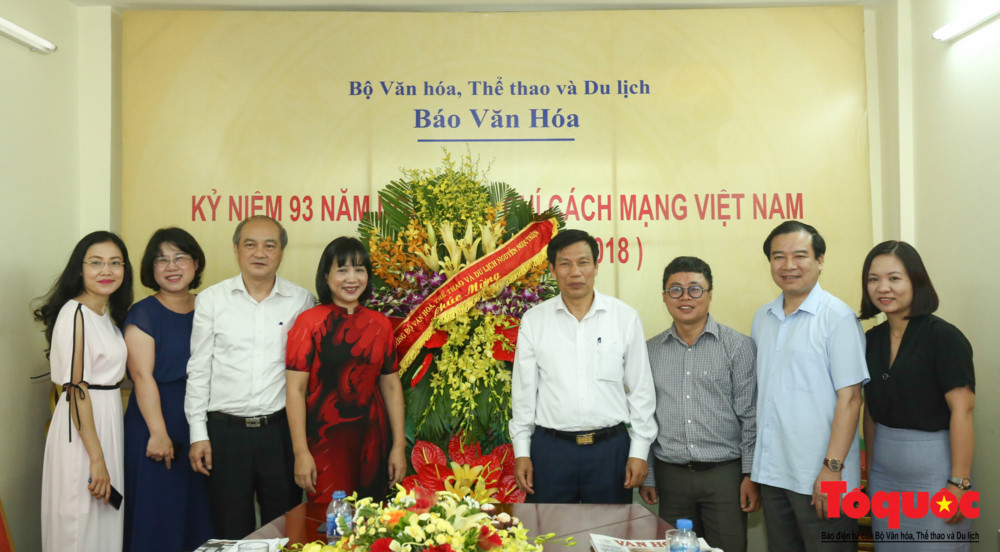 Bộ trưởng Bộ VHTTDL Nguyễn Ngọc Thiện chúc mừng các cơ quan báo chí nhân dịp 21/6