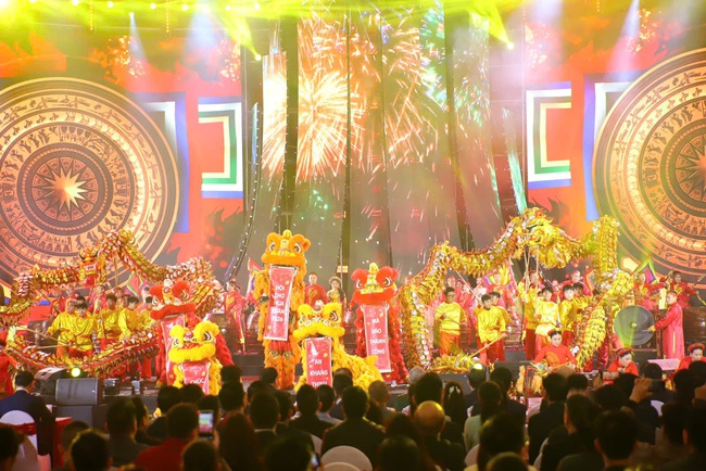 Thủ tướng dự Lễ khai mạc Hội chợ M&ugrave;a Xu&acirc;n lần thứ nhất năm 2026 - Ảnh 9.