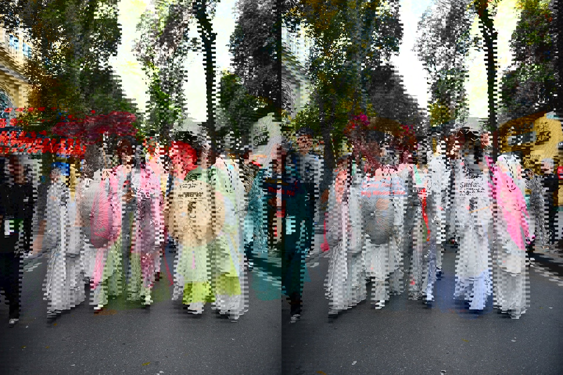 Lễ hội Áo dài Thành phố Hồ Chí Minh lần thứ 12 với chủ đề