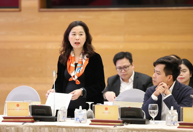 Đẩy mạnh phân cấp trong quản lý lễ hội, đảm bảo người dân được tiếp cận và hưởng thụ các giá trị văn hóa truyền thống một cách trang trọng, hiệu quả - Ảnh 3.