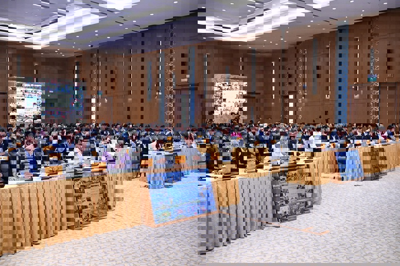 Thủ tướng: Bảo đảm duy trì tối thiểu 3% tổng chi ngân sách nhà nước hằng năm cho chuyển đổi số - Ảnh 4.