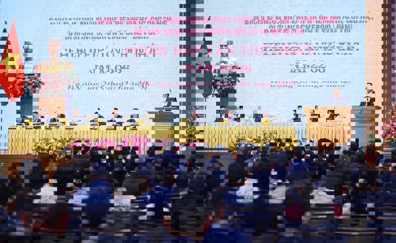 Thủ tướng: Bảo đảm duy trì tối thiểu 3% tổng chi ngân sách nhà nước hằng năm cho chuyển đổi số - Ảnh 2.