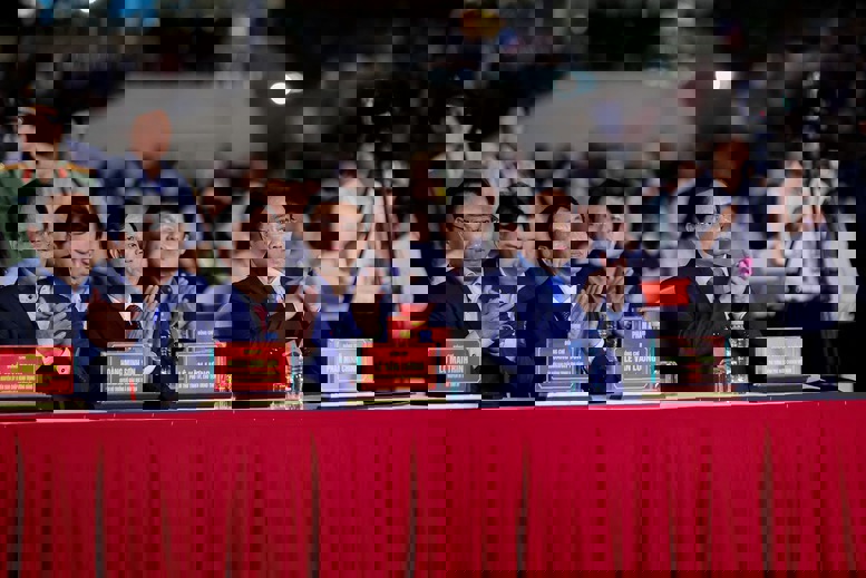 Thủ tướng Phạm Minh Chính dự lễ khai mạc Lễ hội Hoa Ban tỉnh Điện Biên năm 2026 - Ảnh 1.