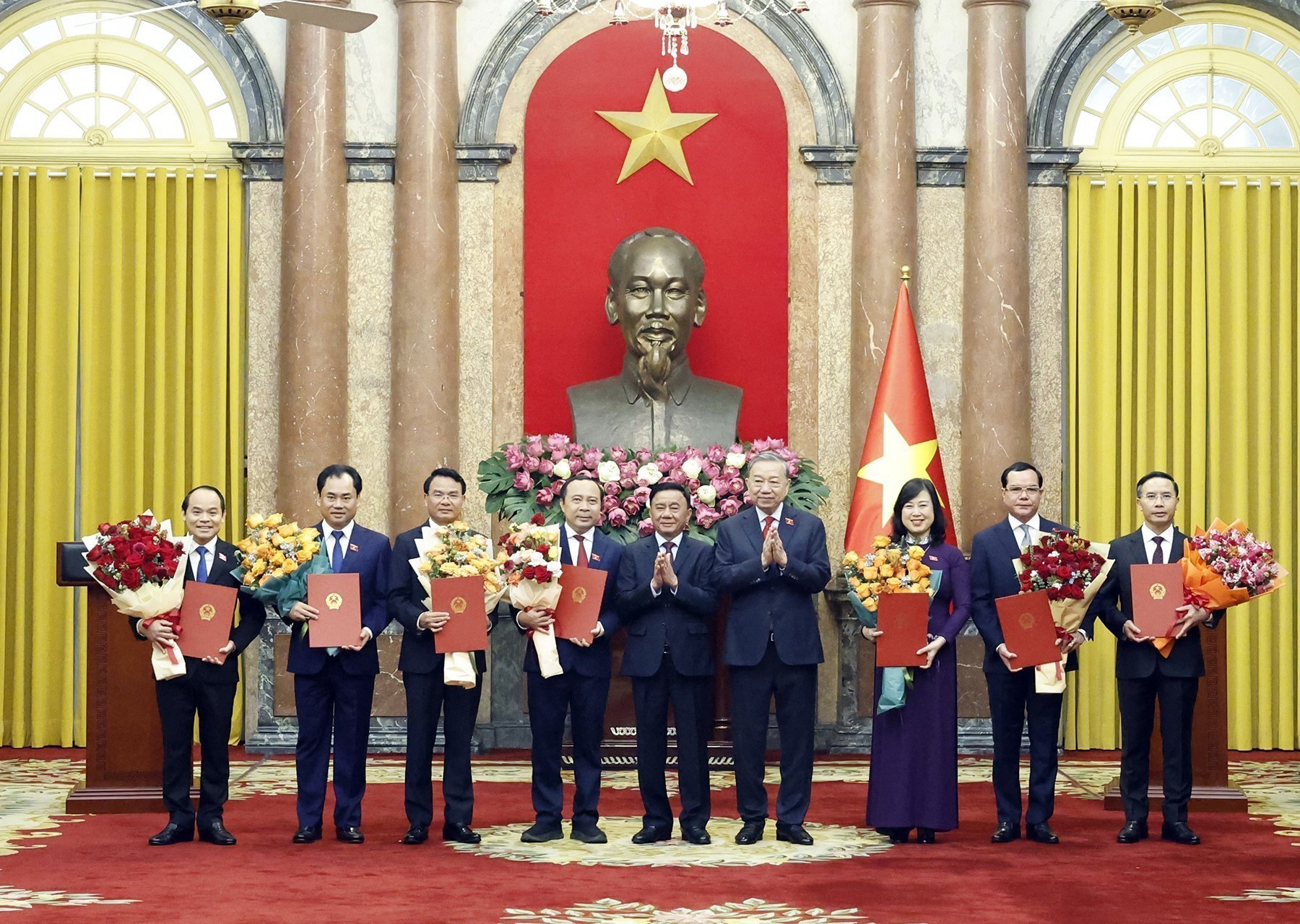 Tổng Bí thư, Chủ tịch nước chủ trì hội nghị công bố các quyết định đối với Chính phủ - Ảnh 3.
