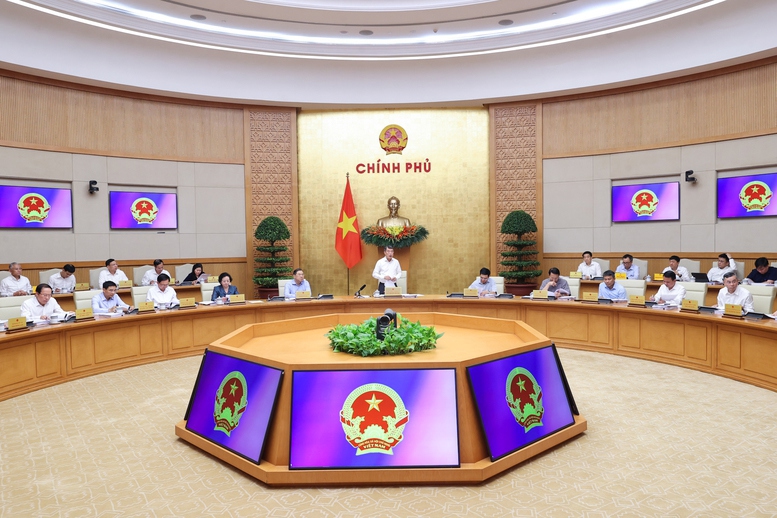 Thủ tướng Lê Minh Hưng: Tiếp tục rà soát, cắt giảm các thủ tục về môi trường, xây dựng, phòng cháy, chữa cháy- Ảnh 11.