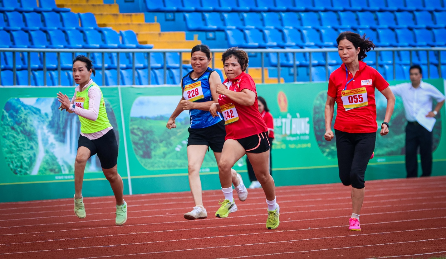 Image 4 from khai-mac-giai-vo-dich-quoc-gia-cac-mon-dien-kinh