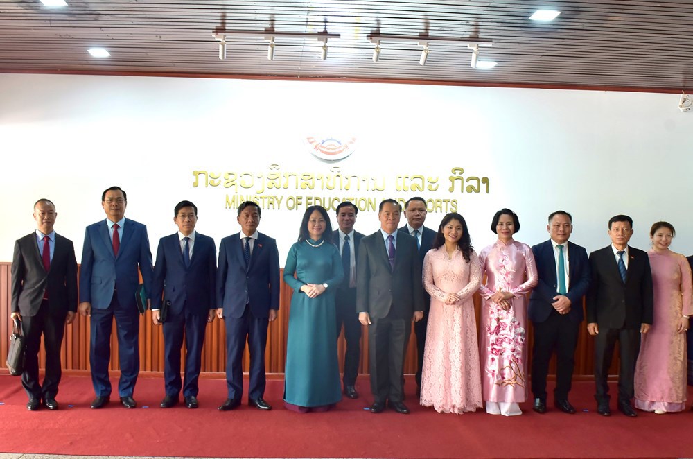 Bộ VHTTDL Việt Nam đã giúp Lào tổ chức chương trình nghệ thuật chưa từng có - ảnh 4