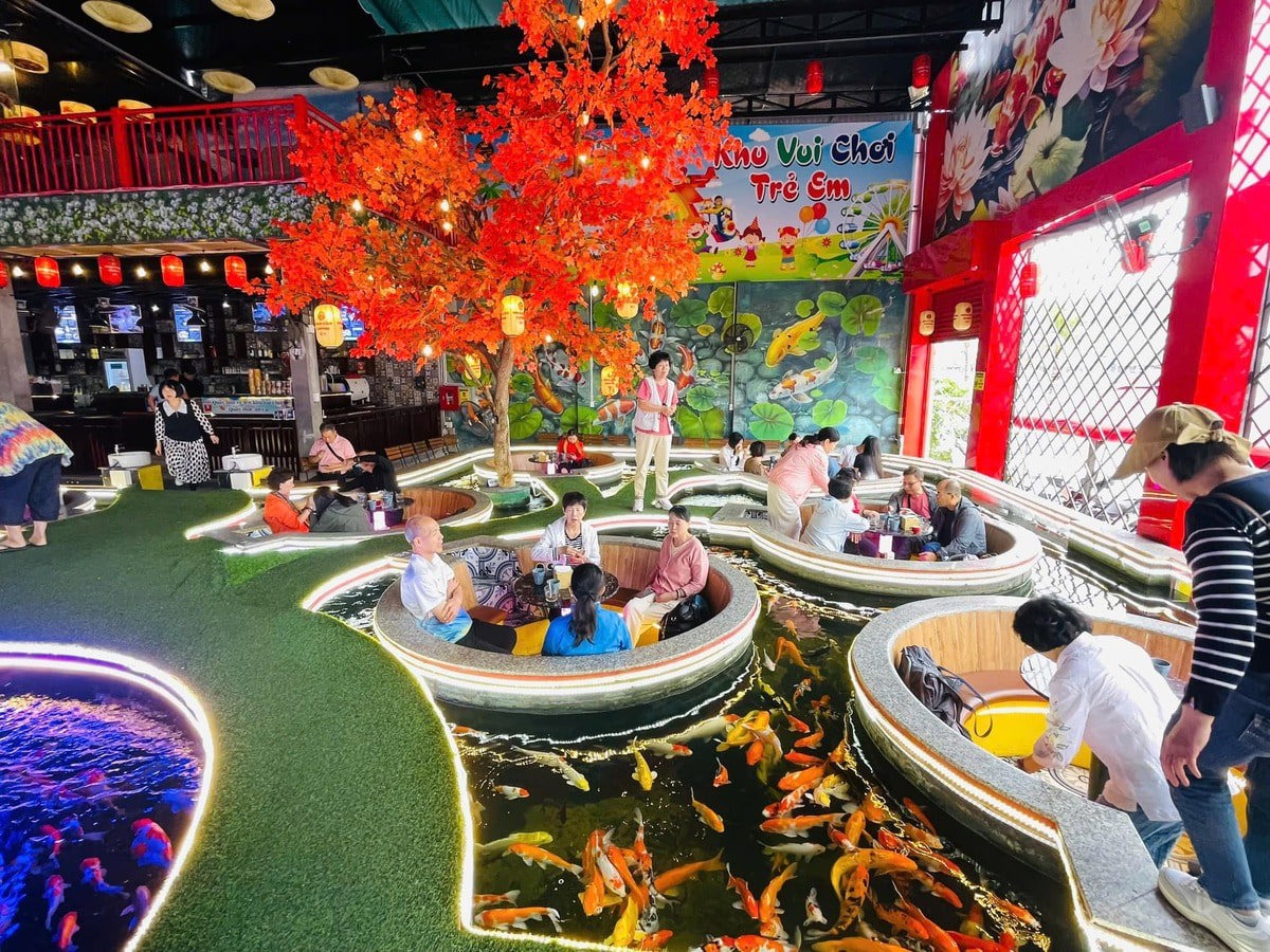 Image 4 from top-6-quan-cafe-ha-long