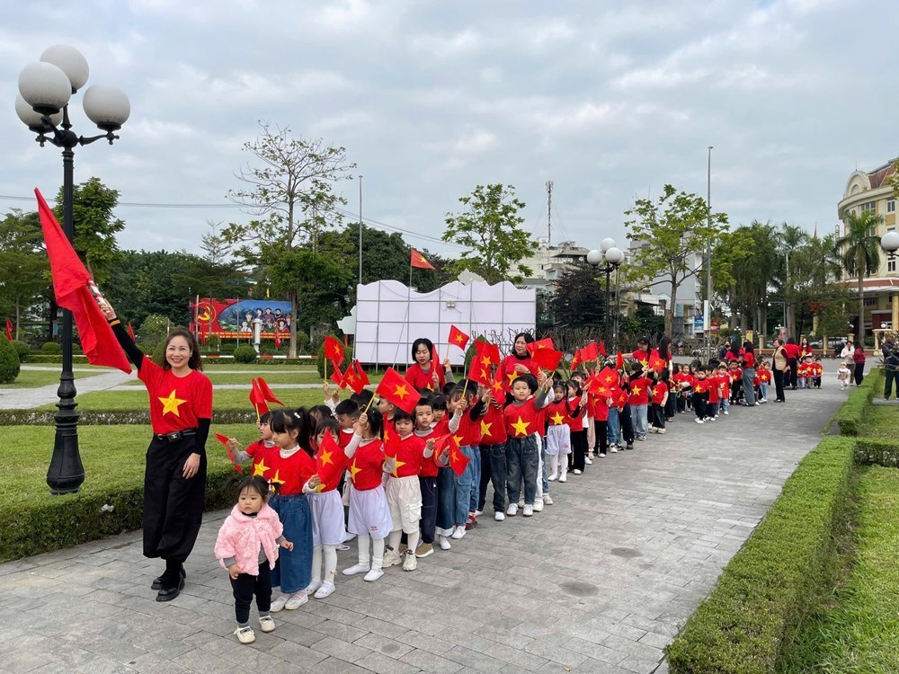 Xây dựng môi trường sống an toàn, bình đẳng và không có bạo lực - ảnh 1
