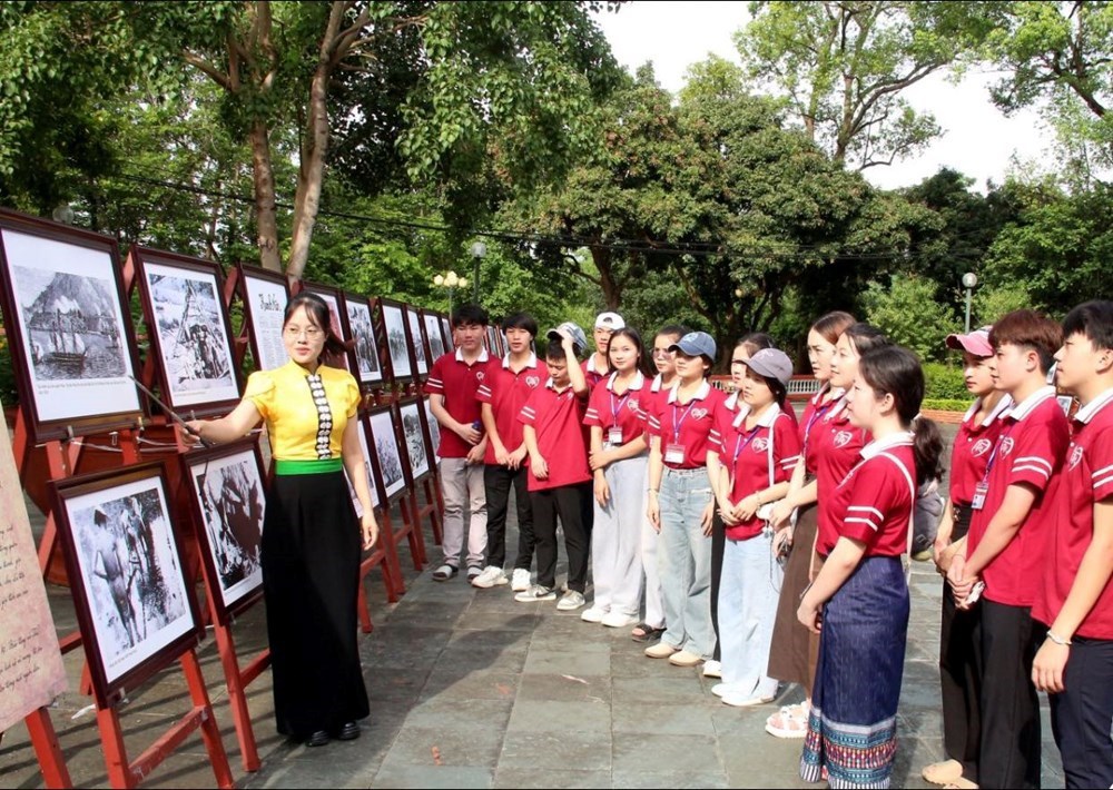 Phát triển văn hóa, con người Sơn La toàn diện, đậm đà bản sắc dân tộc - ảnh 3