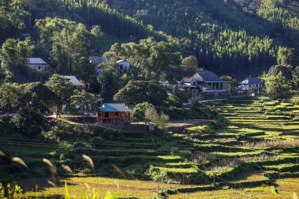 Công nghệ số thúc đẩy du lịch vùng cao bứt phá - Ảnh 1.