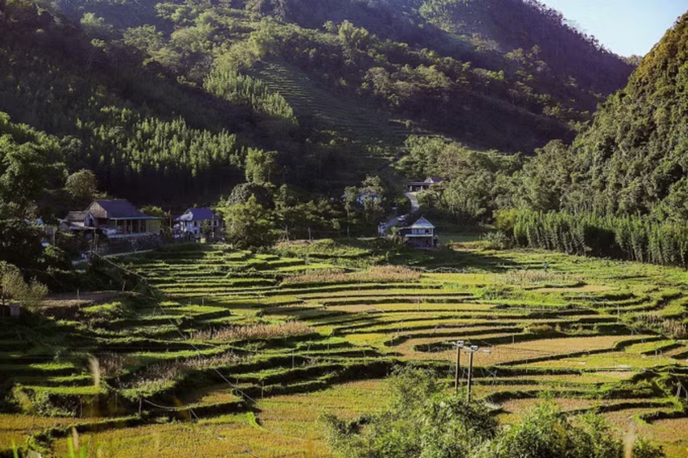 Công nghệ số thúc đẩy du lịch vùng cao bứt phá - Ảnh 2.