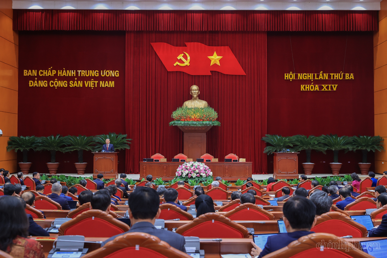 Bế mạc Hội nghị lần thứ ba Ban Chấp hành Trung ương Đảng khóa XIV- Ảnh 2.
