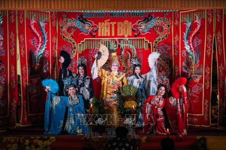 Chuyển hóa di sản thành nguồn lực phát triển công nghiệp văn hóa