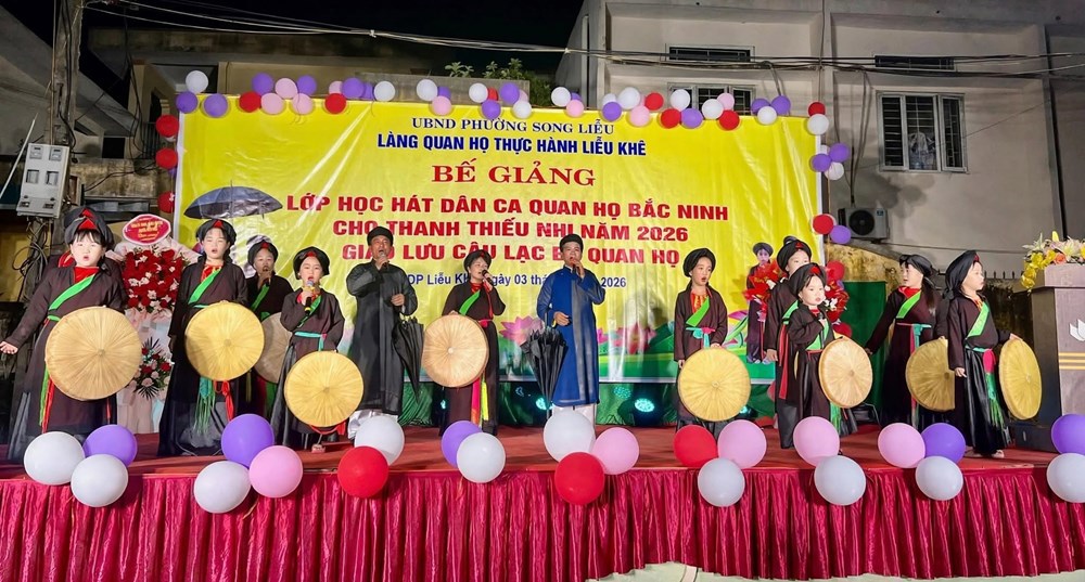 “Gieo mầm” tình yêu di sản hát Quan họ đến thế hệ trẻ - ảnh 1