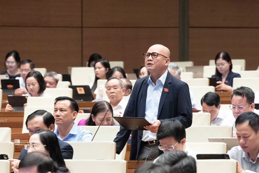 Chuyển đổi số không phải là thêm một lớp giấy tờ điện tử cho thủ tục cũ - ảnh 3