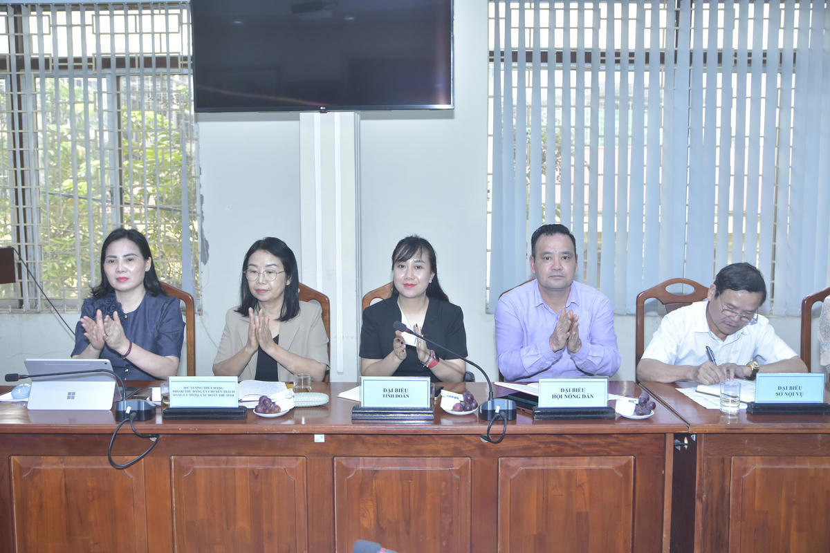 Các đại biểu tham dự Hội thảo.