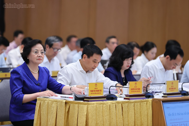 Thủ tướng: Khoa học công nghệ phải trở thành động lực chủ yếu, trực tiếp, đo đếm được bằng kết quả tăng trưởng- Ảnh 7.