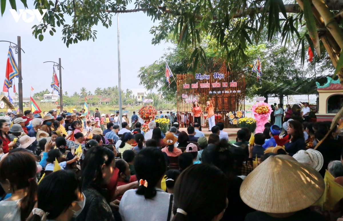 quang ba, ket noi lang nghe tro thanh diem den hap dan khach du lich hinh anh 3