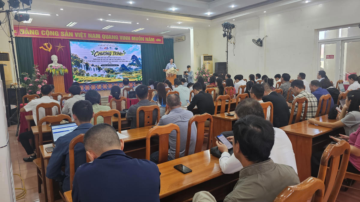 Quang cảnh chương trình. Ảnh: Hân Nguyễn.