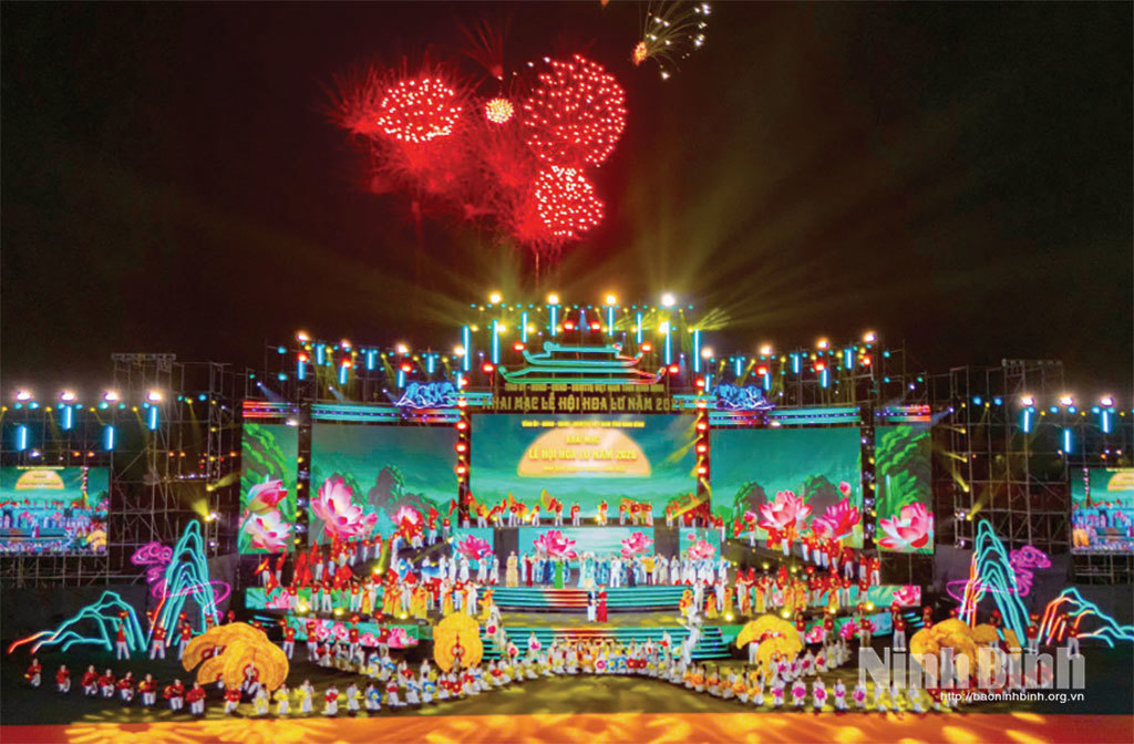Chương trình nghệ thuật khai mạc Lễ hội Hoa Lư năm 2026. Ảnh: Ngọc Linh