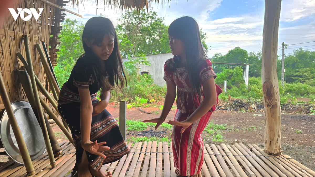 nang tam di san bang sinh ke - loi giai cho bai toan phat trien ben vung hinh anh 2