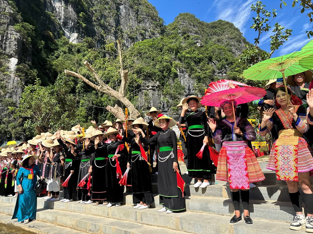 Ninh Bình: Nhiều hoạt động đặc sắc chào mừng Ngày Văn hóa Việt Nam - ảnh 1