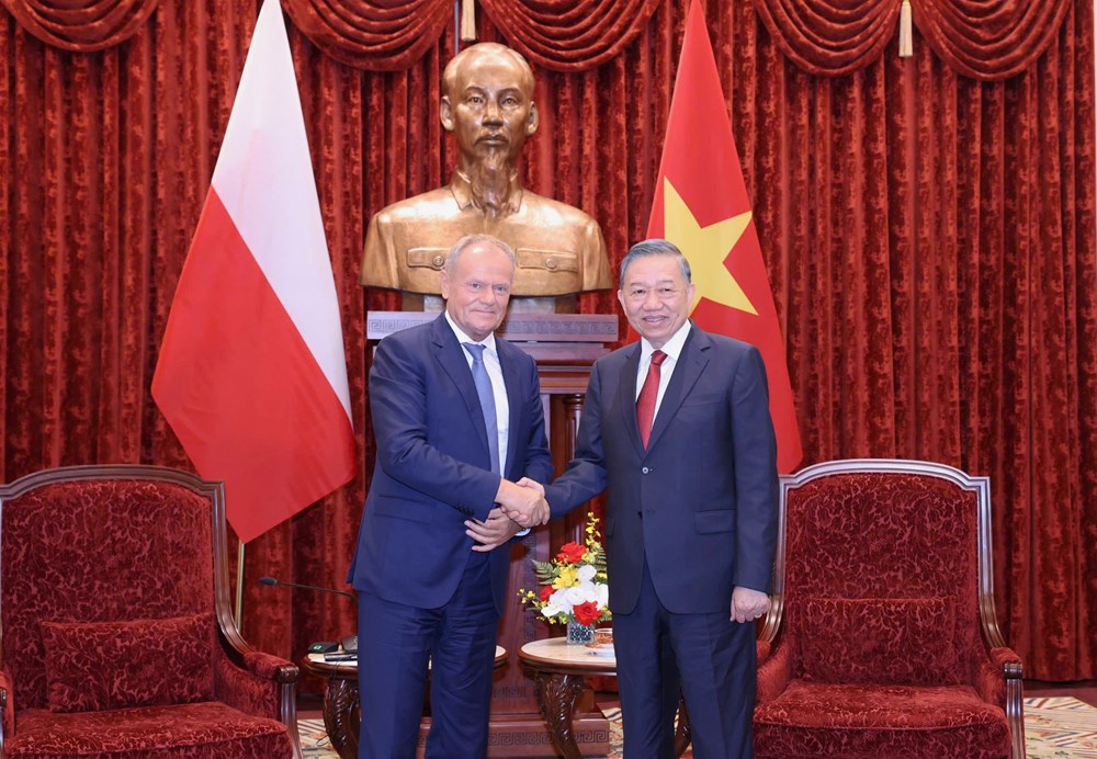 Việt Nam và Ba Lan tăng cường giao lưu nhân dân, hợp tác văn hóa, thể thao, du lịch - ảnh 1