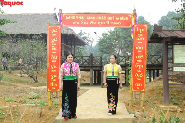 Bảo tồn trang phục truyền thống của đồng bào dân tộc thiểu số luôn là vấn đề cấp bách - Ảnh 5.