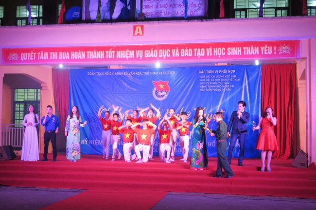 Sôi nổi Chương trình nghệ thuật Tháng ba biên giới - Ảnh 7.