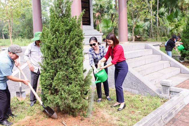 Đảng ủy Văn phòng Bộ: Đẩy mạnh học tập và làm theo tư tưởng, đạo đức, phong cách Hồ Chí Minh - Ảnh 4.