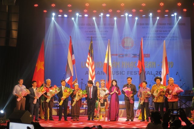 Điểm báo hoạt động ngành Văn hóa, Thể thao và Du lịch ngày 27/5/2019 - Ảnh 1.