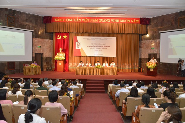 Di chúc Hồ Chí Minh - văn kiện lịch sử vô giá, di sản văn hóa, quốc bảo của Đảng, nhân dân và dân tộc - Ảnh 2.