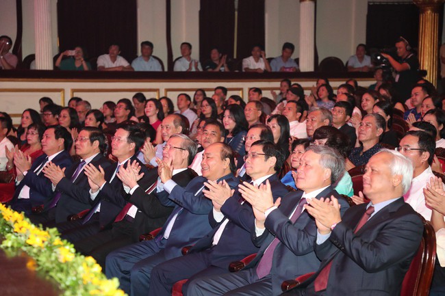 Điểm báo hoạt động ngành Văn hóa, Thể thao và Du lịch ngày 26/8/2019 - Ảnh 1.