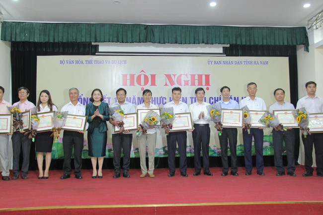 Tổng kết 10 năm thực hiện tiêu chí văn hóa trong xây dựng nông thôn mới - Ảnh 4.