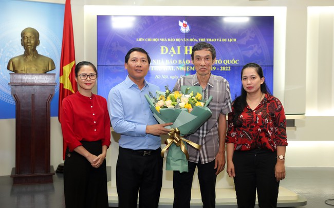 Đại hội Chi hội Nhà báo Báo điện tử Tổ Quốc nhiệm kỳ 2019-2022 - Ảnh 2.