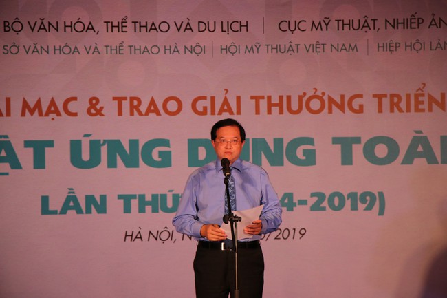 Khai mạc và trao Giải thưởng Triển lãm Mỹ thuật ứng dụng toàn quốc lần thứ 4- 2019 - Ảnh 1.